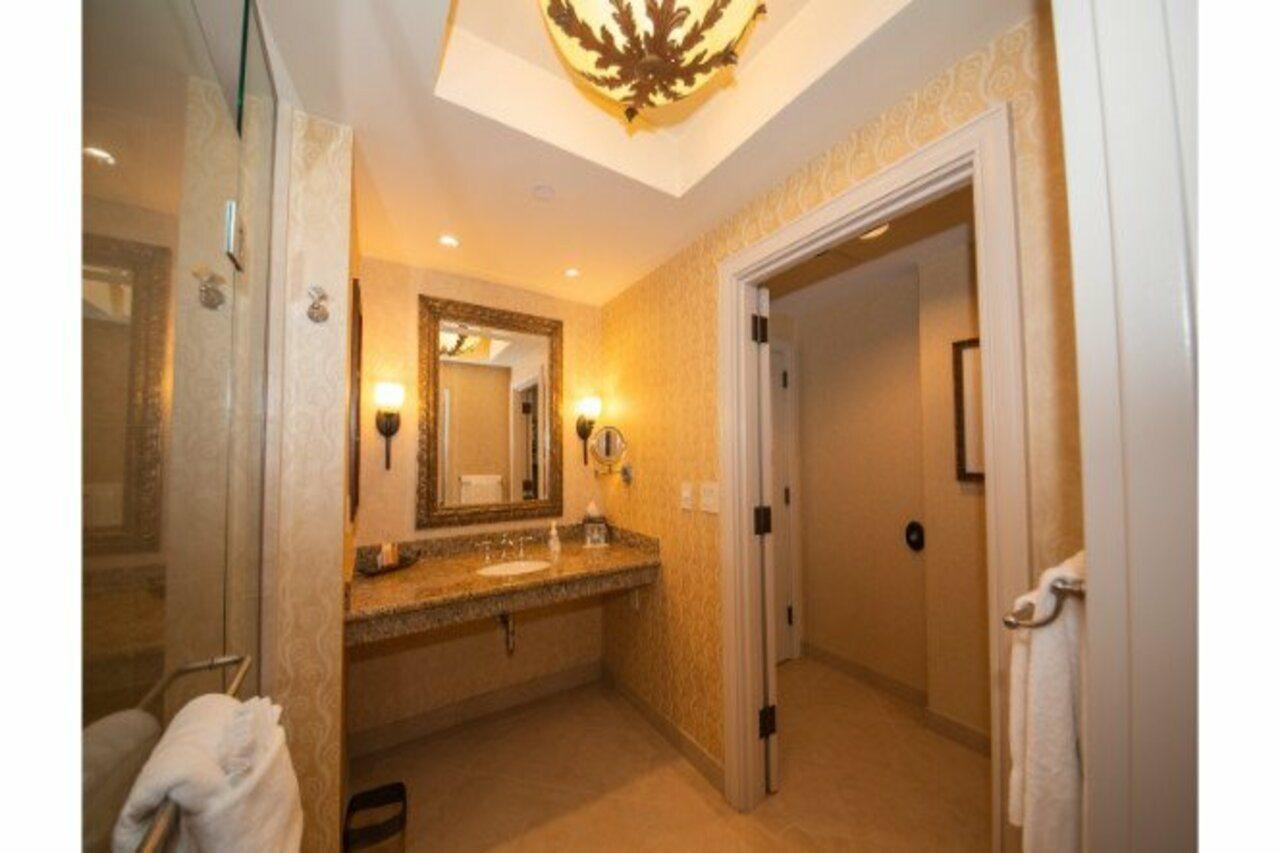 Argosy Casino Hotel & Spa Riverside Εξωτερικό φωτογραφία