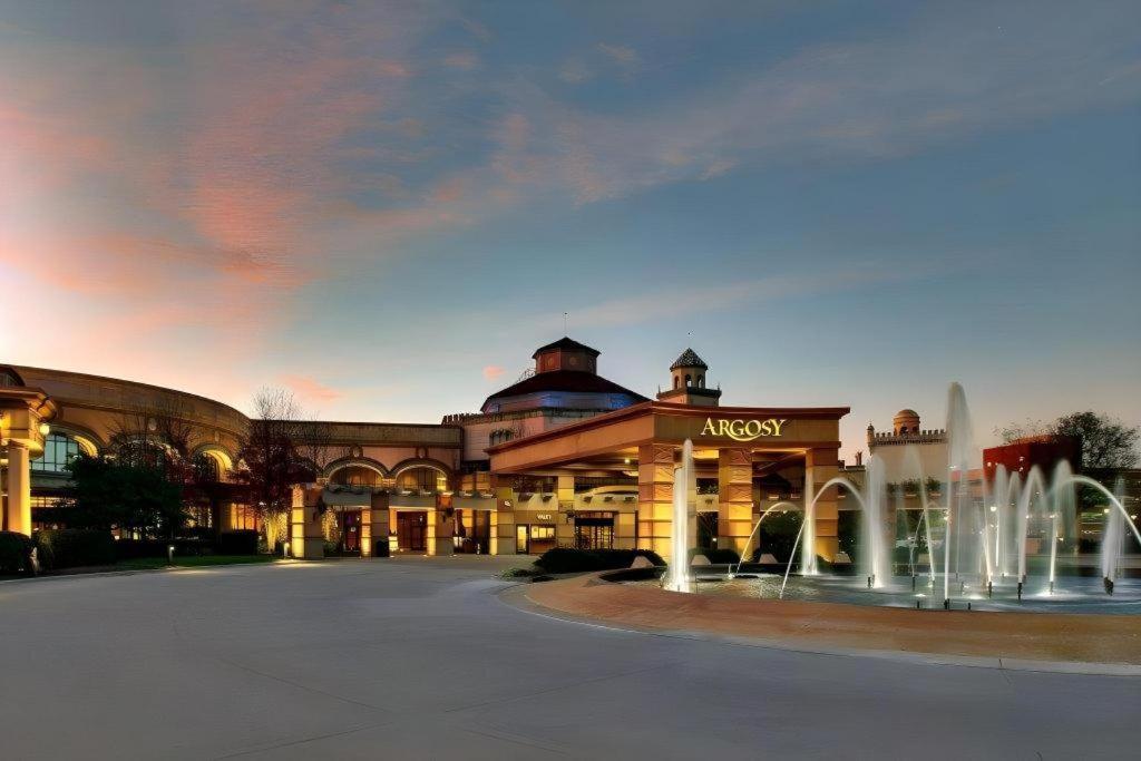 Argosy Casino Hotel & Spa Riverside Εξωτερικό φωτογραφία