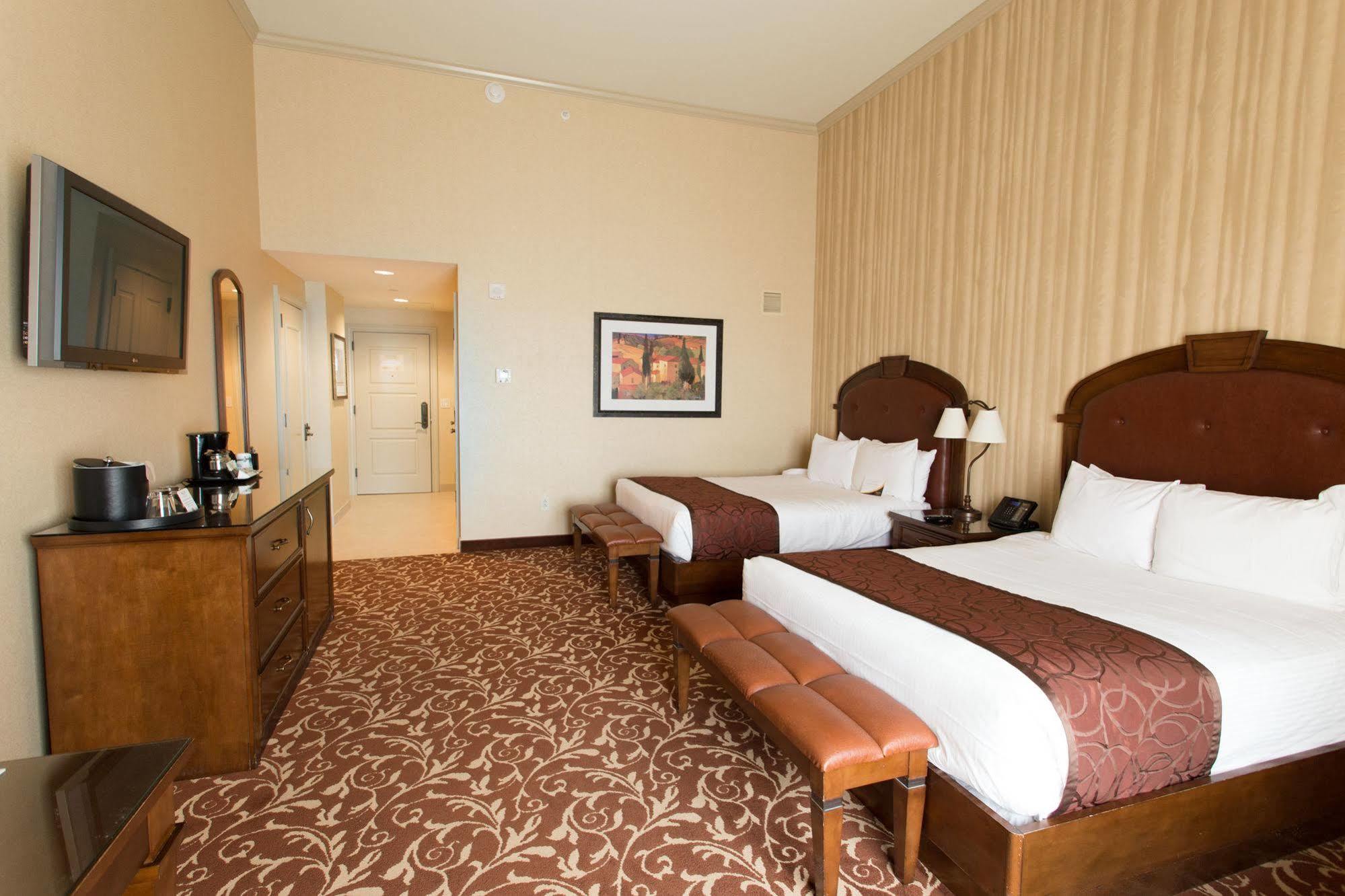 Argosy Casino Hotel & Spa Riverside Εξωτερικό φωτογραφία
